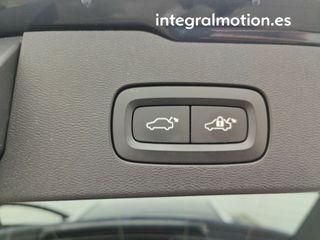 Volvo V60 2.0 D3 Momentum Pro Auto