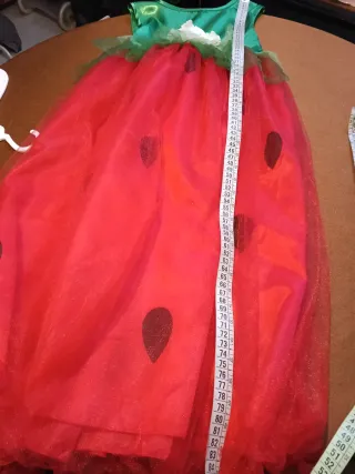 Disfraz de fresa para niña