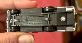 Set 3 COCHES ANTIGUOS A ESCALA 1994 (Perfectos)