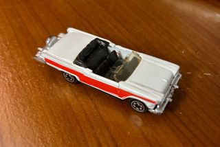 Set 3 COCHES ANTIGUOS A ESCALA 1994 (Perfectos)