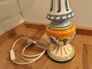 Lampara de cerámica.