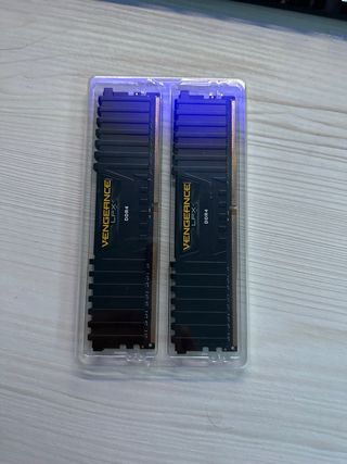 Corsair Vengeance LPX 16GB DDR4 2400MHz