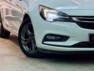 Opel Astra 1.6CDTI 136cv Dynamic “única prop”