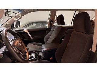 Toyota Land Cruiser 2.8 D-4D GX 150 kW (204 CV)