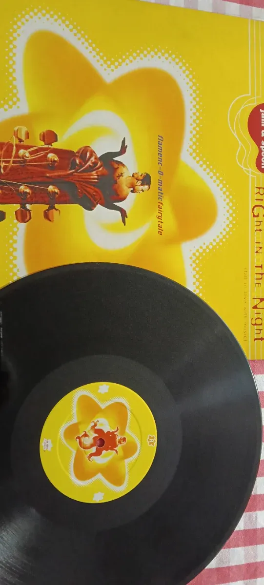 Right in The Night Jam & Spoon Flamenc-o-matic