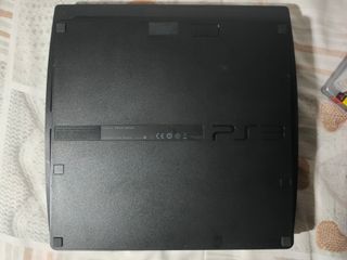 Sony Playstation 3 Slim, 6 Giochi, Pad GXT e Cavi.