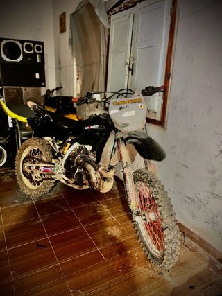 Husqvarna WR 300 2010 Enduro/Motocross