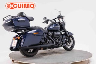 HARLEY DAVIDSON ROAD KING SPECIAL