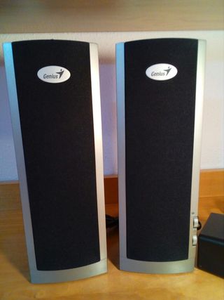 Altavoces PC Genius