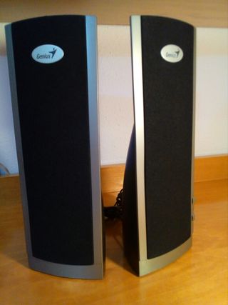 Altavoces PC Genius