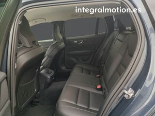 Volvo V60 2.0 D3 Momentum Pro Auto