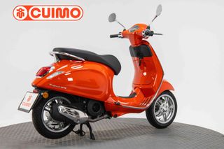 VESPA PRIMAVERA 125