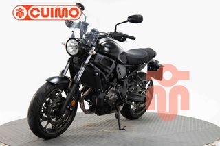 YAMAHA XSR 700