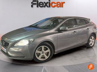 Volvo V40 2.0 D2 Momentum Auto