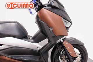 YAMAHA XMAX 300