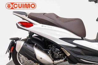 PIAGGIO BEVERLY 300 HPE