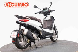 PIAGGIO BEVERLY 300 HPE