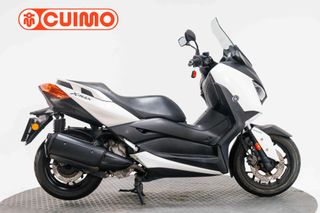 YAMAHA XMAX 300