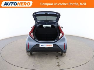 Toyota Aygo X Cross 1.0 Play