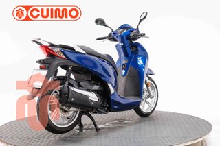 HONDA SCOOPY SH300i