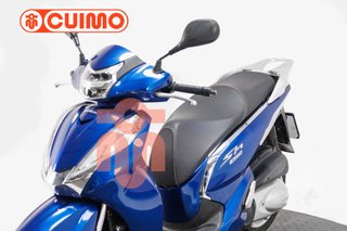 HONDA SCOOPY SH300i