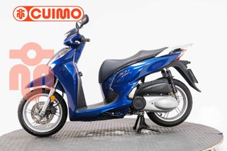 HONDA SCOOPY SH300i
