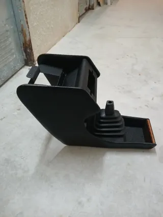 Consola central coche clásico