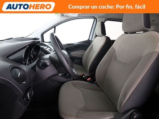 Ford Tourneo Courier 1.0 EcoBoost Titanium