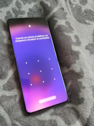 Oppo Find X5 Scatola e Accessori