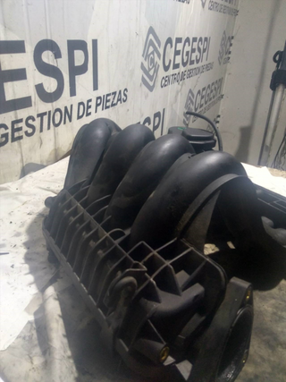 COLECTOR ADMISION MERCEDES CLASE C (W203) FAMILIA