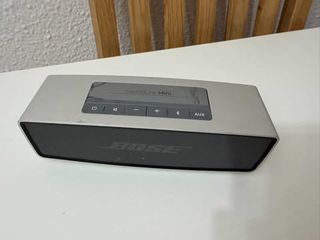 Altavoz Bose Plata y Negro
