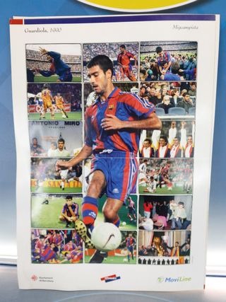 F.C.B. 10 Láminas troqueladas, cromos de jugadores de todos los tiempos.