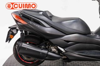 YAMAHA XMAX 300