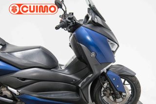YAMAHA XMAX 300