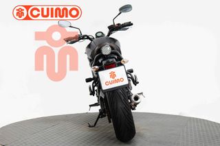 YAMAHA XSR 700