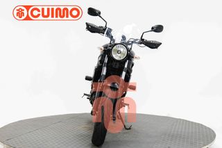 YAMAHA XSR 700