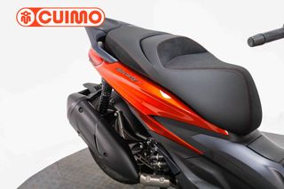 PIAGGIO BEVERLY 300 HPE