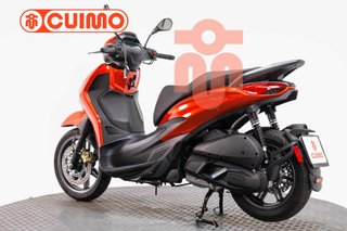 PIAGGIO BEVERLY 300 HPE