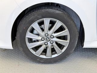 TOYOTA Yaris 5 Puertas Active Tech 120H Automático (e-CVT)