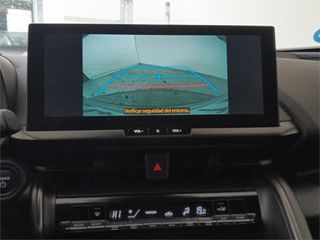 TOYOTA Toyota C-HR Advance Plus + Skyview®