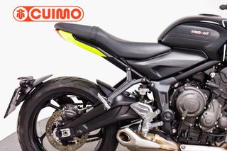 TRIUMPH TRIDENT 660