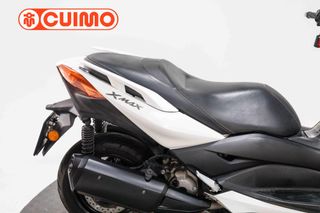 YAMAHA XMAX 300