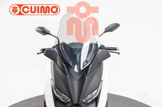 YAMAHA XMAX 300