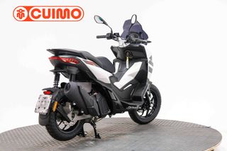 APRILIA SR 125 GT
