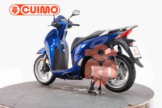 HONDA SCOOPY SH300i