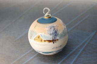 Bola vidrio soplado pintada a mano. Árbol de Navidad.