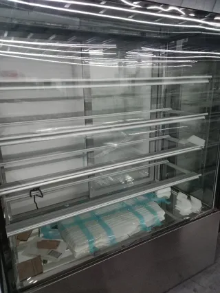 Vitrina expositora refrigerada Tlf 674470944