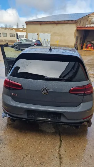 Volkswagen Golf 7.5 GTI TCR 2020