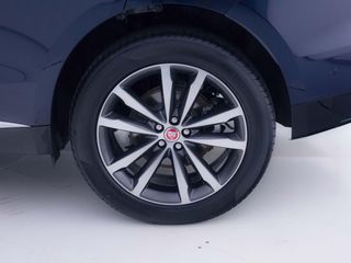 Jaguar F-Pace 2.0D I4 204PS AWD Auto MHEV Standard SE