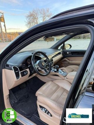 PORSCHE Cayenne Cayenne